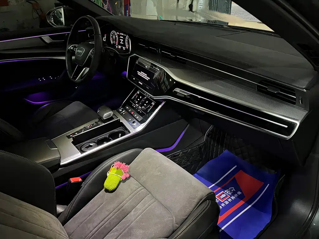 Audi A6L — миниатюра 32