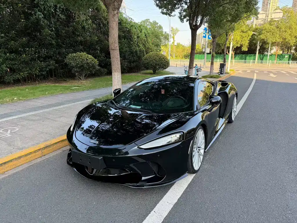 McLaren GT 2023 4.0T
