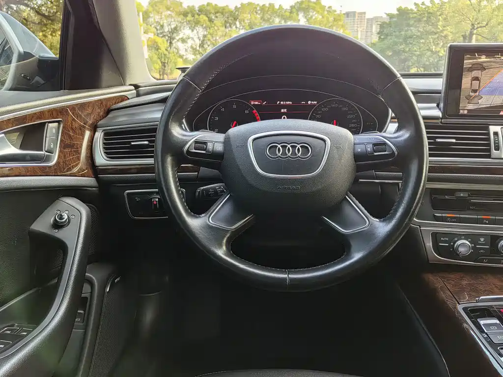 Audi A6L — миниатюра 28
