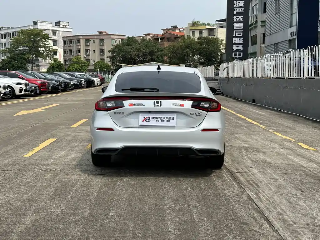 Honda Civic — миниатюра 4