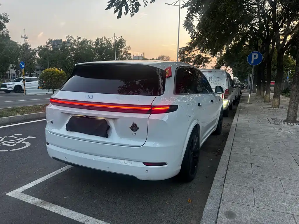Li Auto Li L7 — миниатюра 4