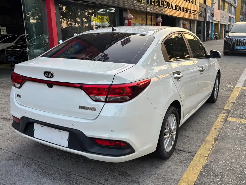 Kia K2 — миниатюра 9