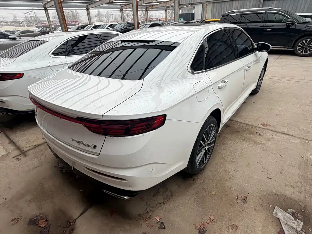 GEELY AUTOMOBILE XINGRUI