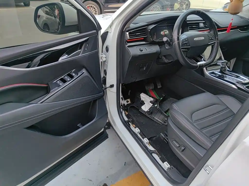MAXUS D60 — миниатюра 16
