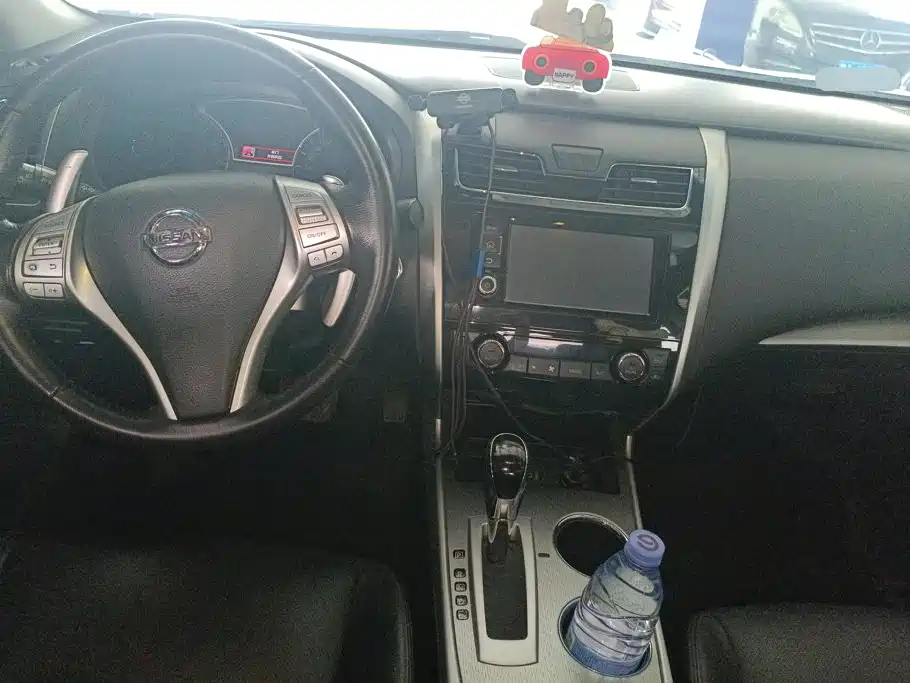 Nissan Teana — миниатюра 12