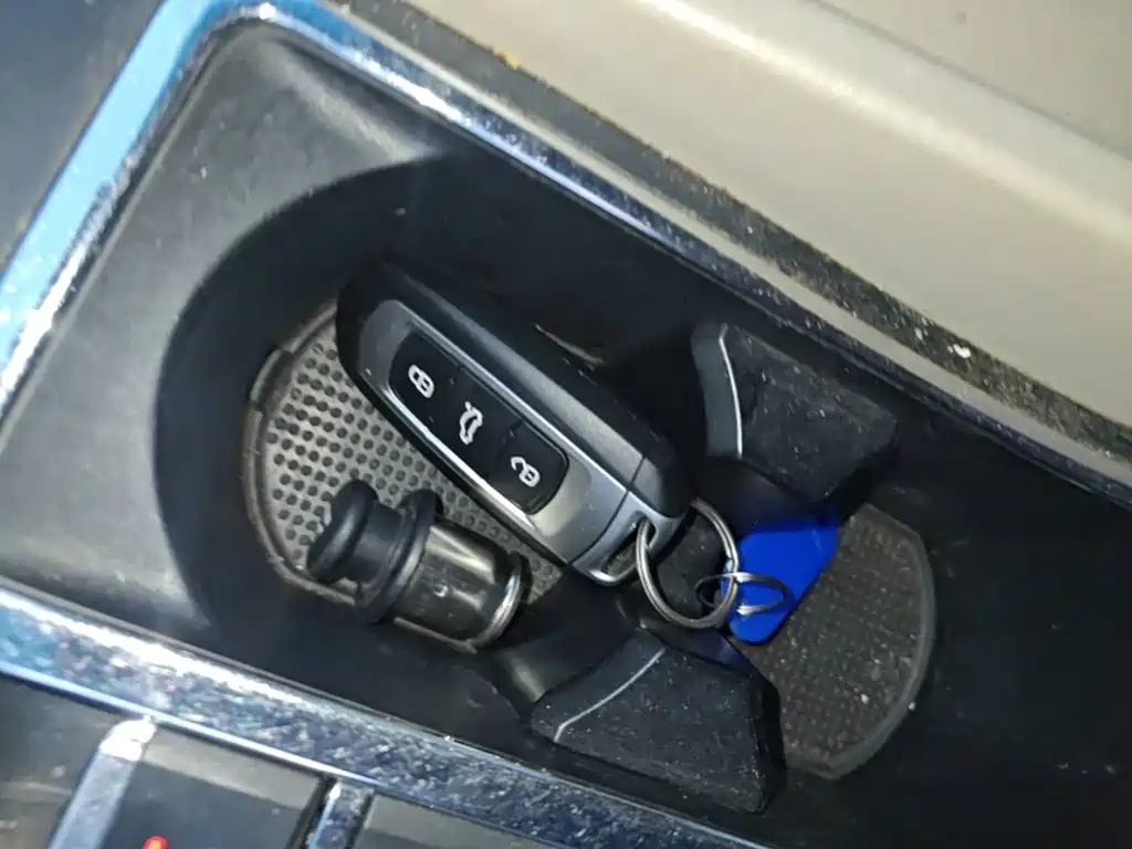 Geely Emgrand — миниатюра 9