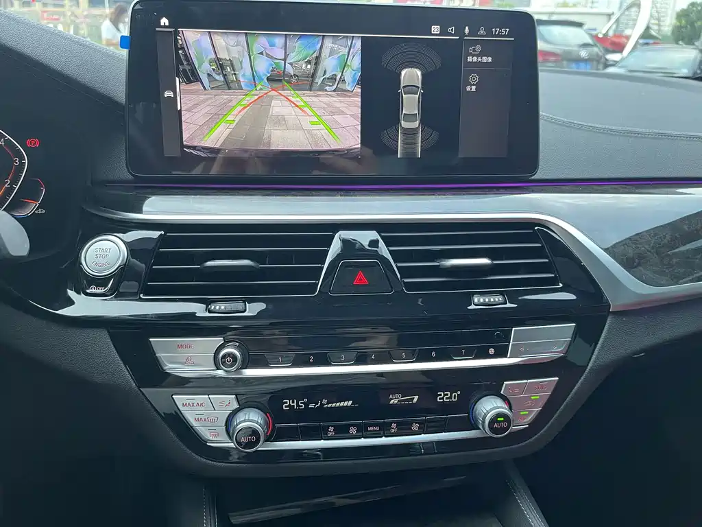 BMW 5 Series — миниатюра 16