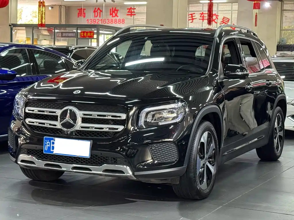 Mercedes-Benz GLB 2023