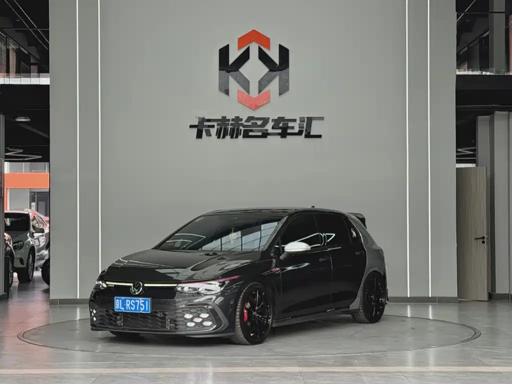 Volkswagen Golf GTI 2022