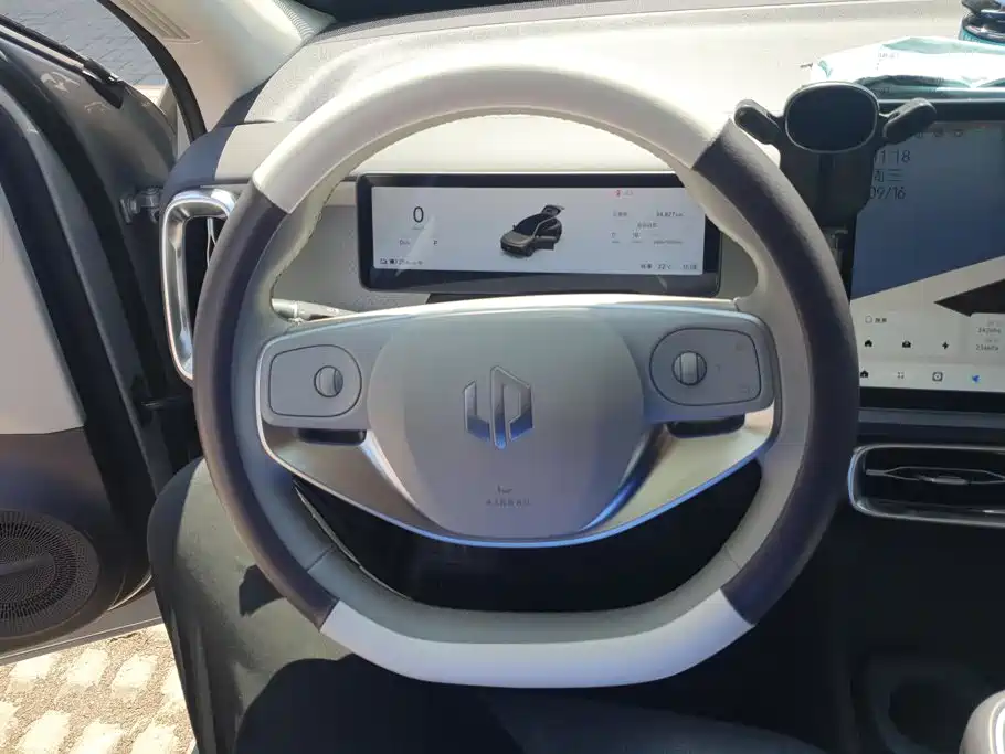 Leapmotor Leapmotor B10 — миниатюра 15