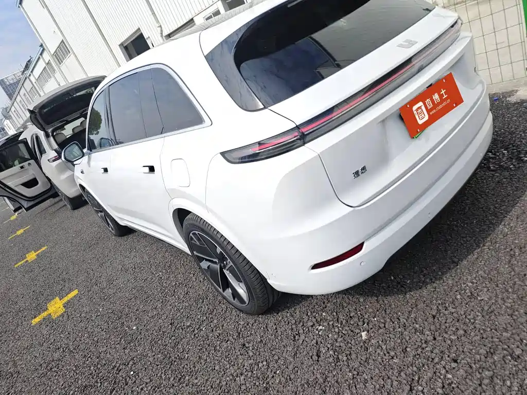 Li Auto IDEAL L7