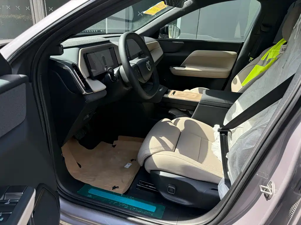 Volvo XC70 PHEV 4WD Ultra Long Range Plus, фото 5