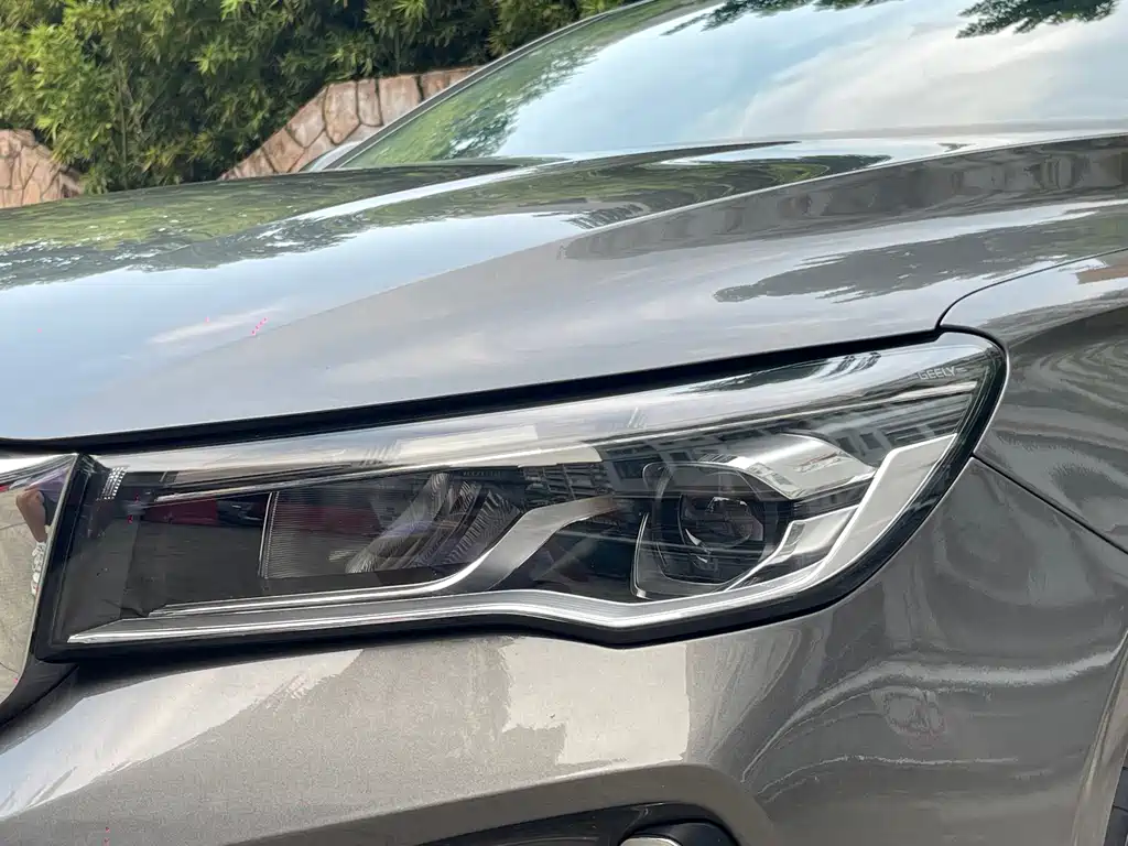 Geely Emgrand — миниатюра 8