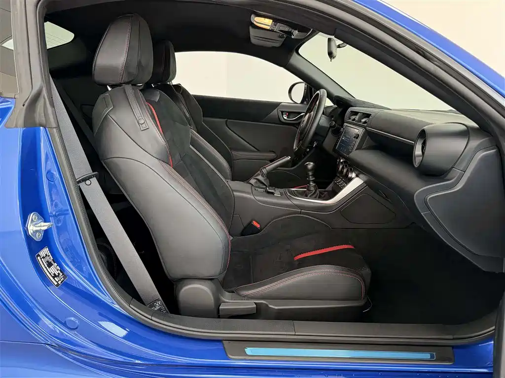 Subaru BRZ — миниатюра 8