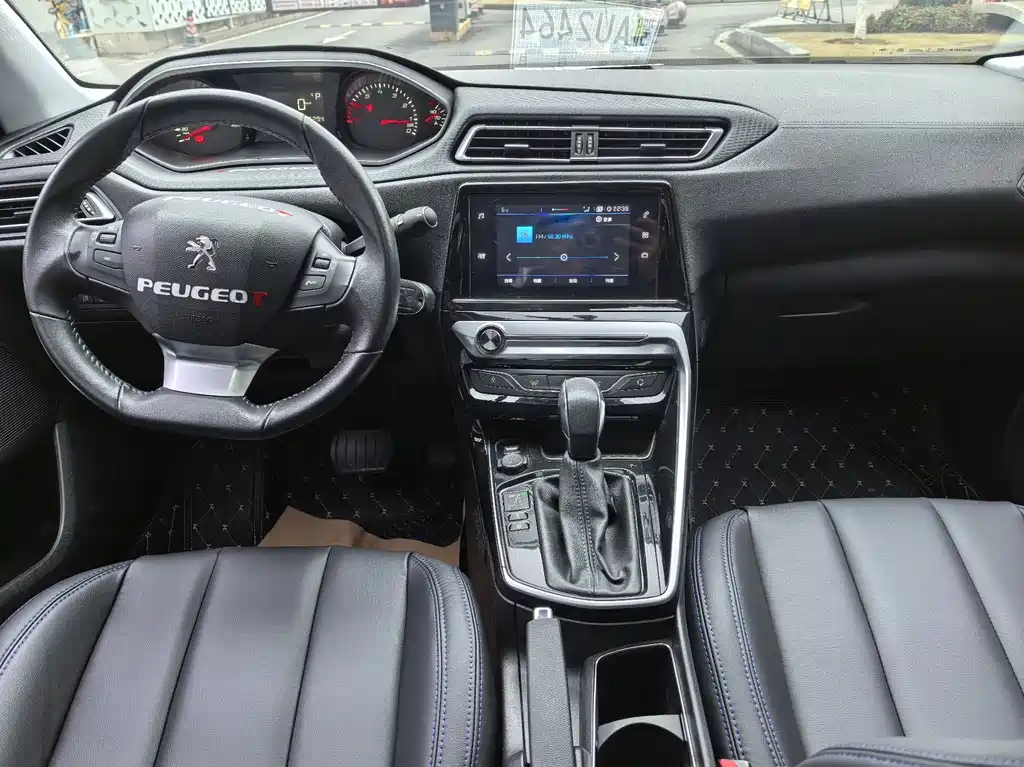 Peugeot 308 2018 1.6L AT Luxury