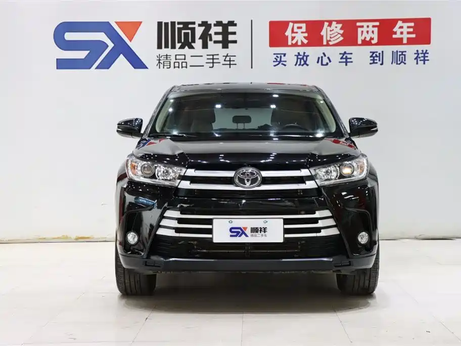 Toyota Highlander 2021 2.0T Elite 7 мест