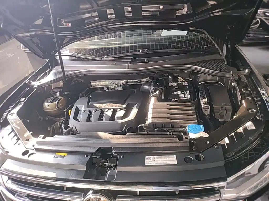 Volkswagen Tiguan L — миниатюра 20