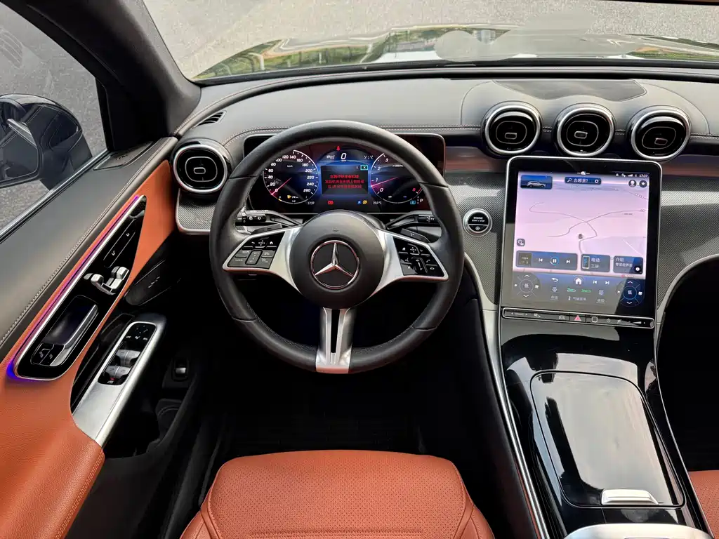Mercedes-Benz GLC — миниатюра 12