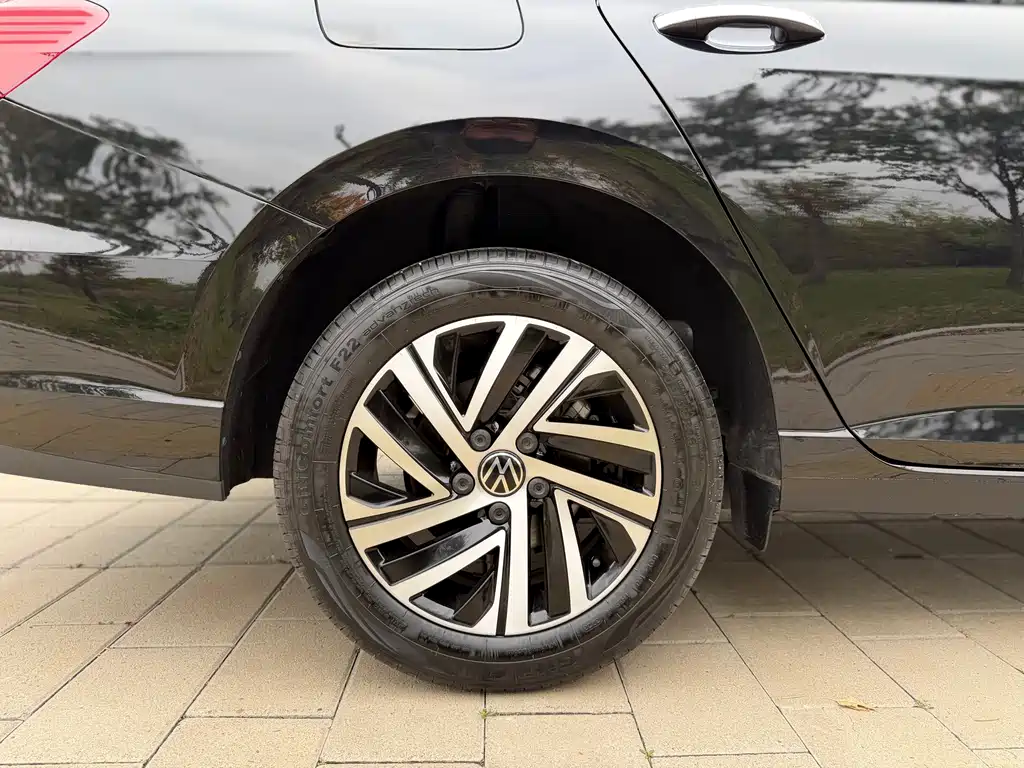 Volkswagen Lavida — миниатюра 19
