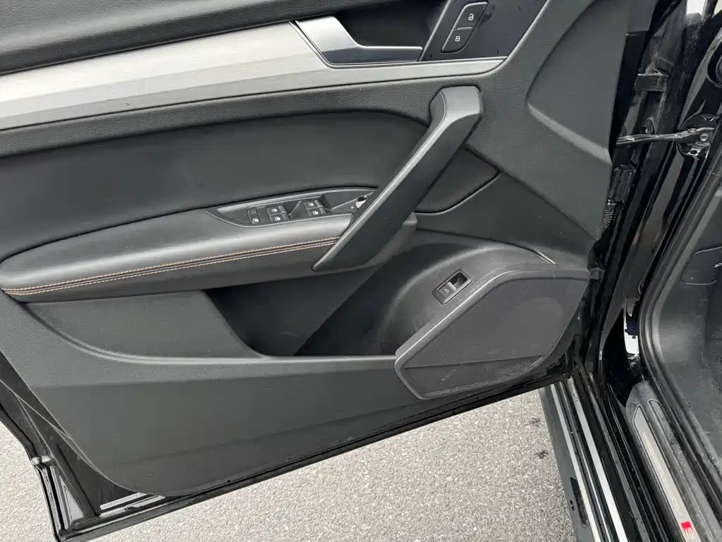Audi Q5L — миниатюра 15