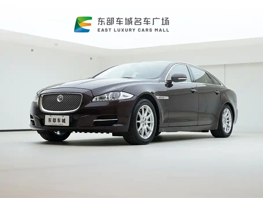 Jaguar XJ 2012
