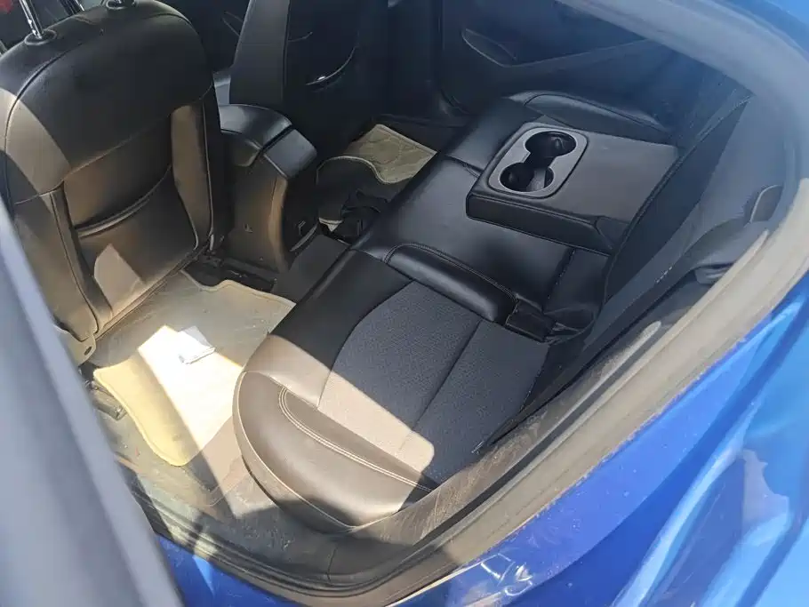 Chevrolet Cruze — миниатюра 11