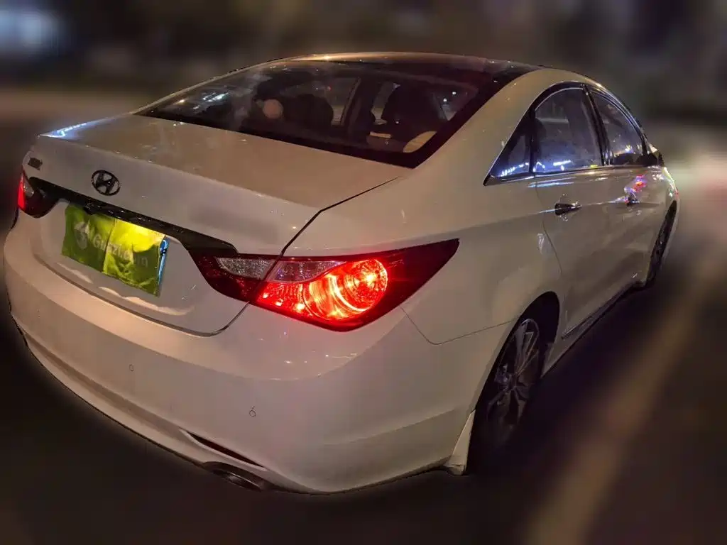 Hyundai Sonata — миниатюра 4