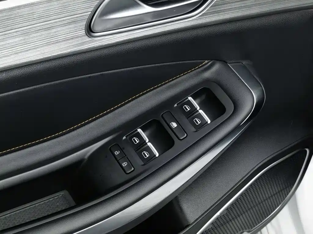 Chery Arrizo 5 PLUS — миниатюра 9