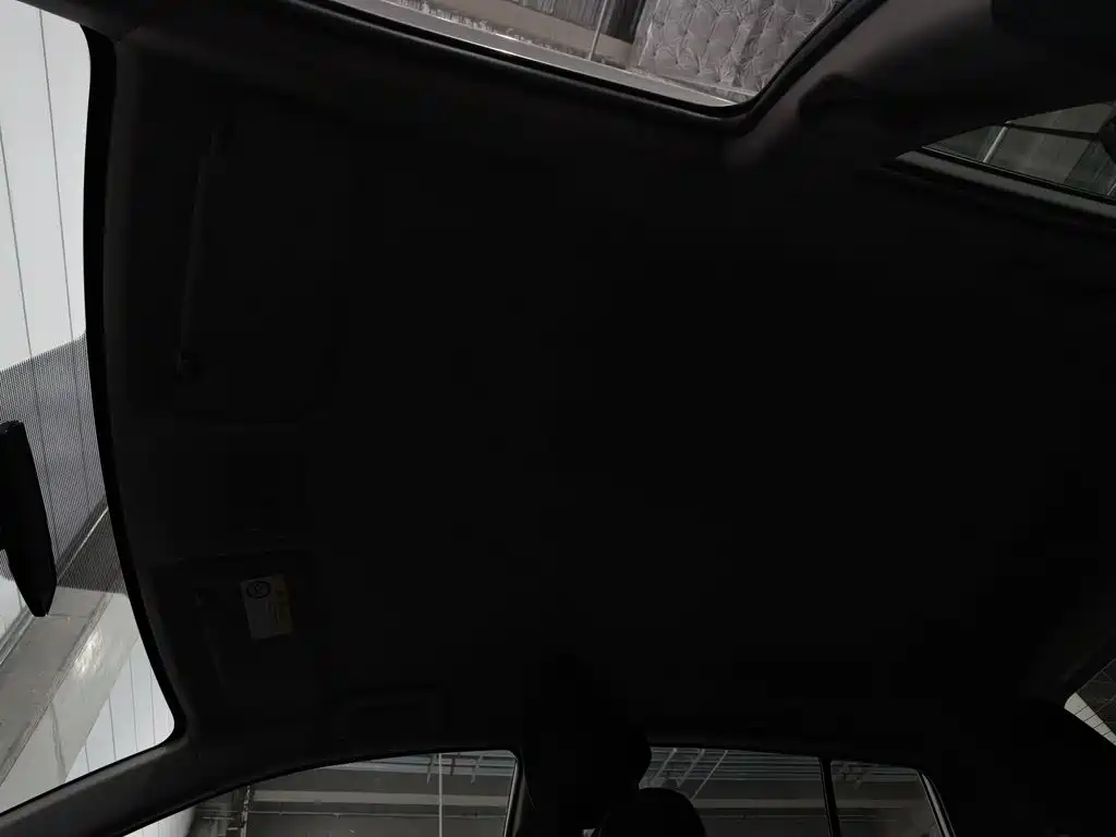 Toyota Yaris L — миниатюра 14