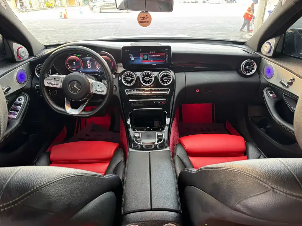 Mercedes-Benz C-Class — миниатюра 5