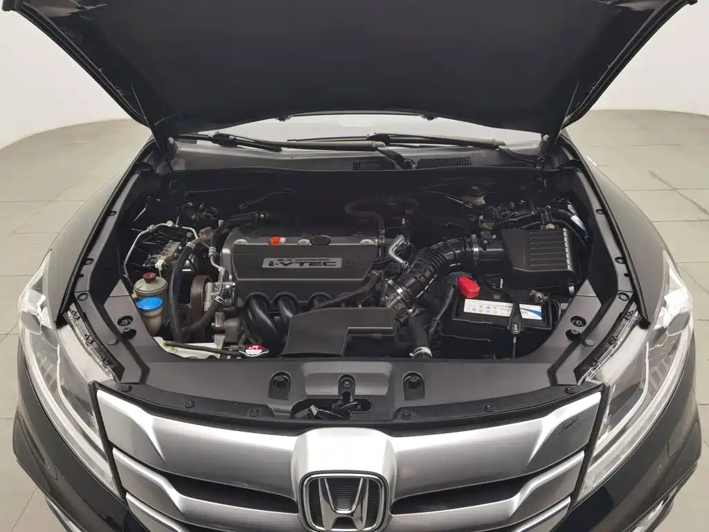 Honda Crosstour — миниатюра 6
