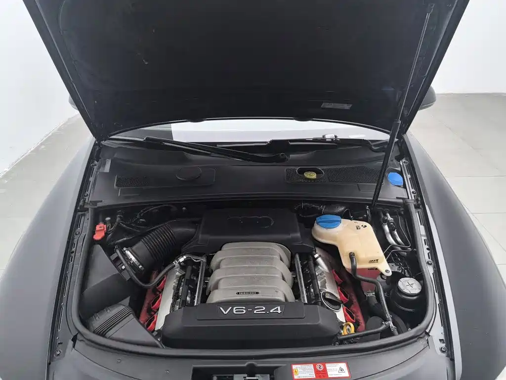 Audi A6L — миниатюра 6