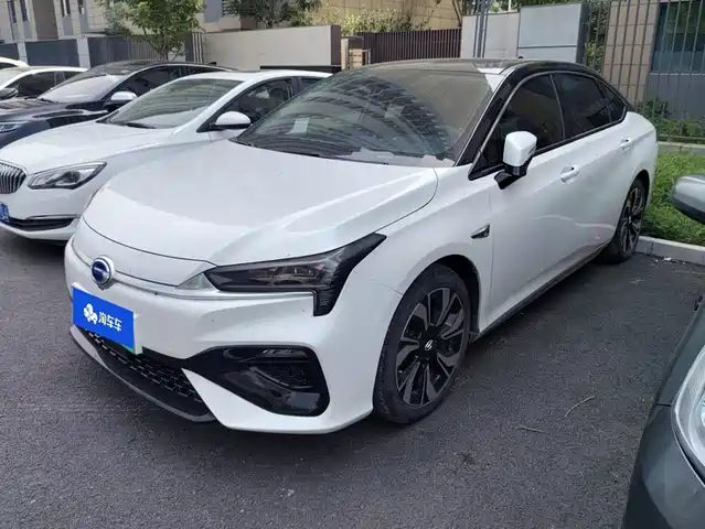 2019 GAC Aion S