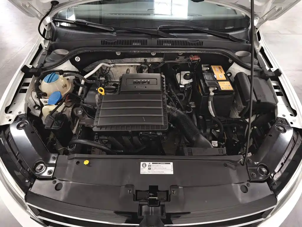 Volkswagen Sagitar — миниатюра 6