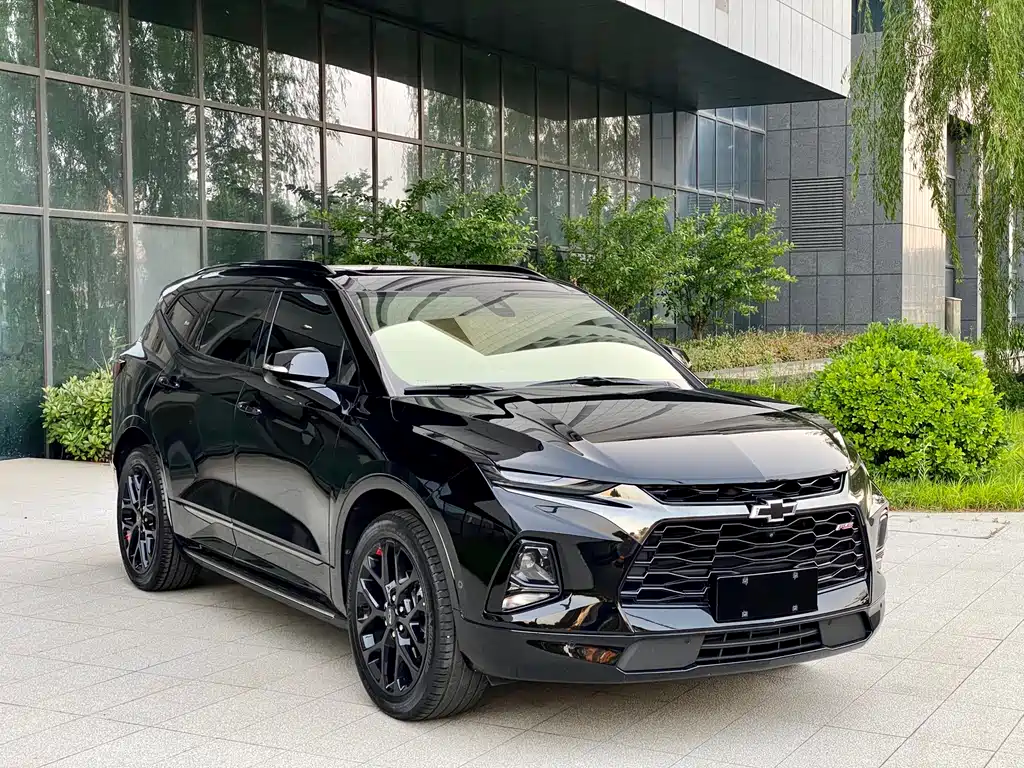 Chevrolet Blazer 2022 650T RS Twin-Clutch 7 мест