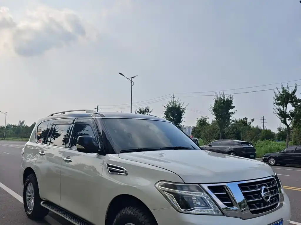 Nissan Patrol — миниатюра 2