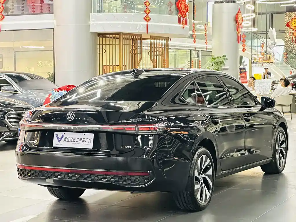 Volkswagen Passat — миниатюра 7