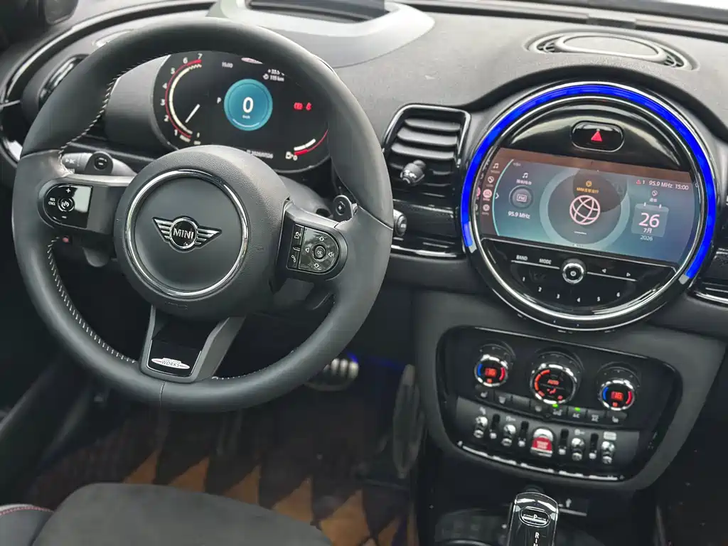 MINI Mini JCW Clubman — миниатюра 15