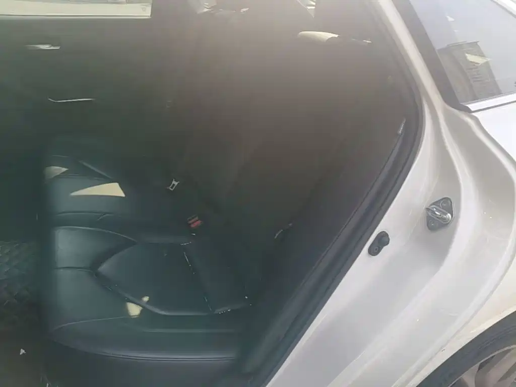Toyota Avalon — миниатюра 17