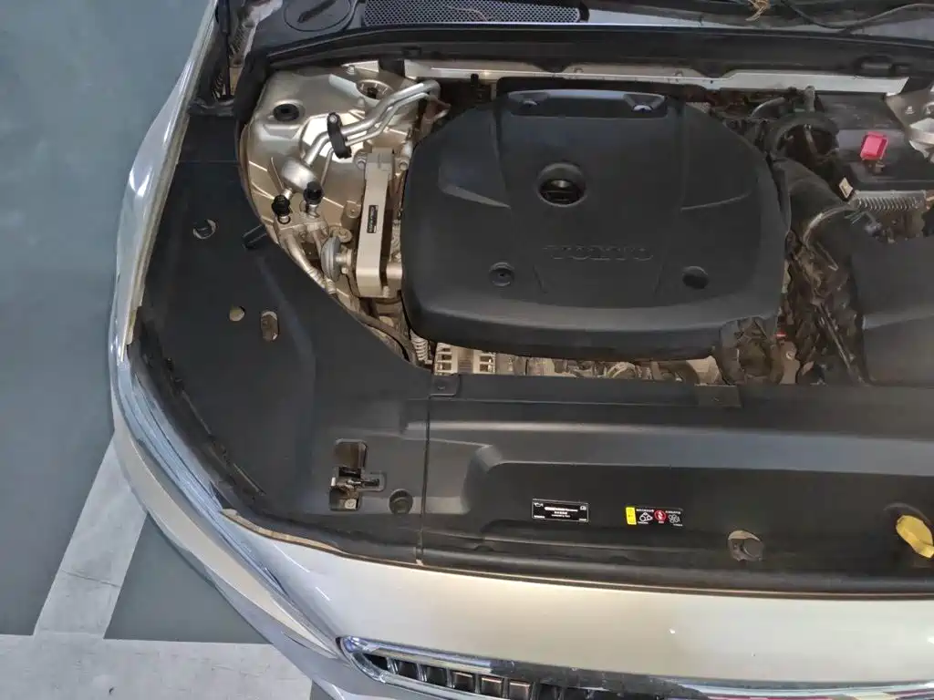 Volvo S90 — миниатюра 21