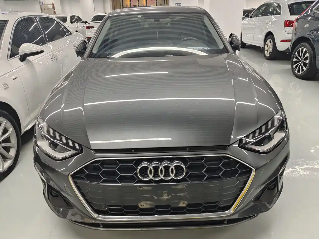 Audi A4L 2021 40 TFSI