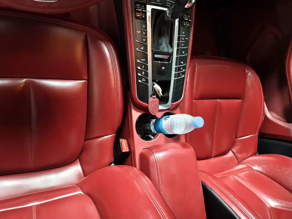 Porsche Macan — миниатюра 10