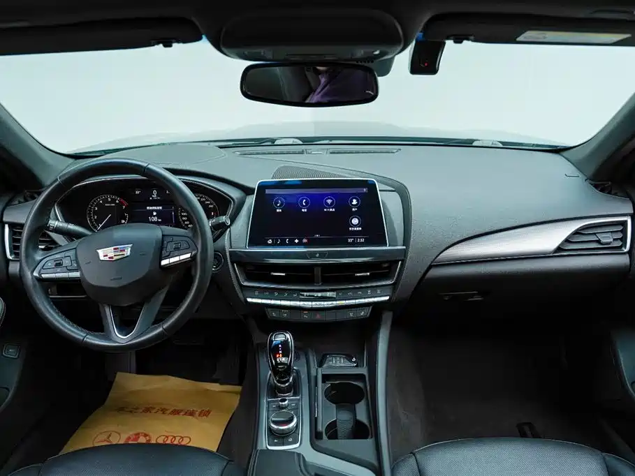 Cadillac CT5 2022 28T Luxury ( Standard )