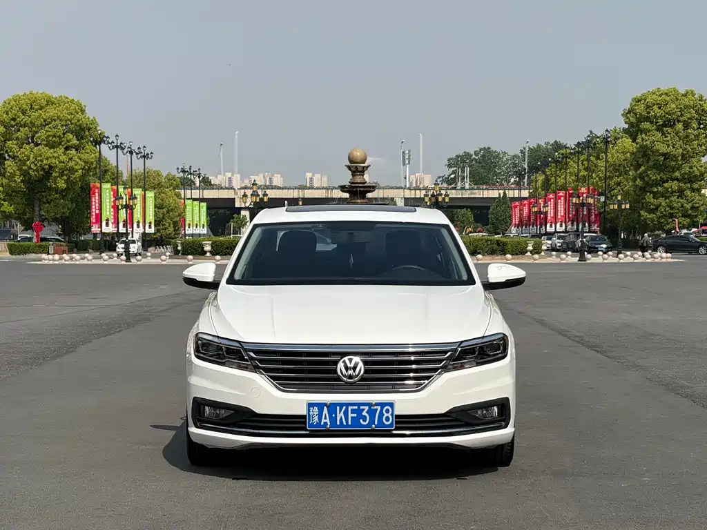 Volkswagen Lavida 2018 1.5L AT Comfort V