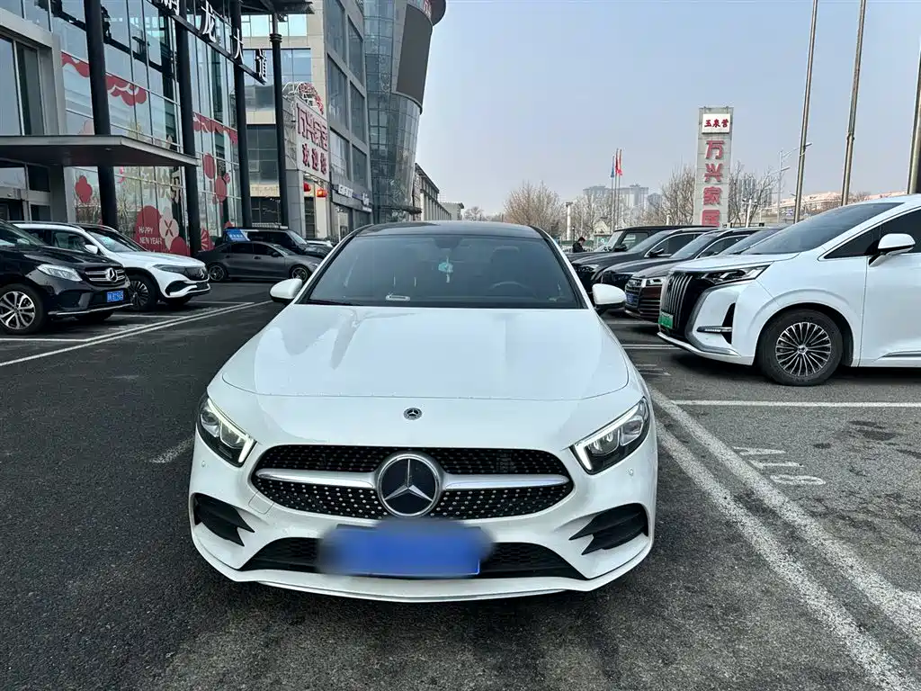 MERCEDES-BENZ A CLASS
