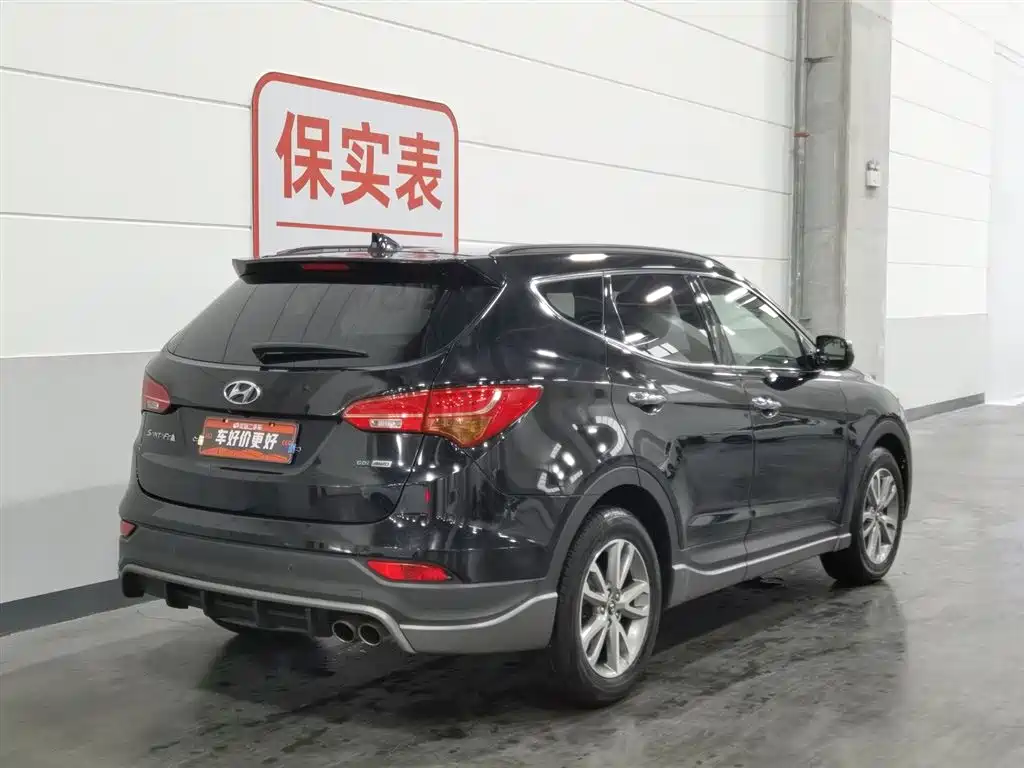 Hyundai Santa Fe 2013 3.0L Luxury IV