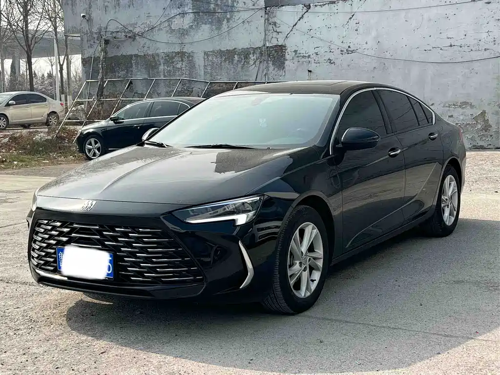 Buick Regal 2025
