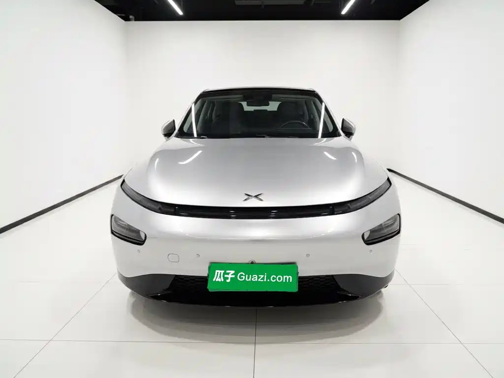 XPeng P7 — миниатюра 2