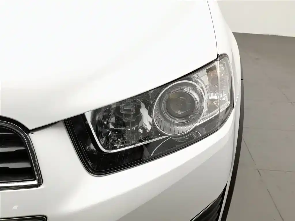 Chevrolet Captiva 2015 2.4L 7 мест