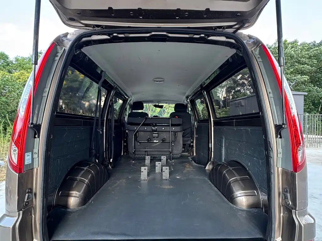 Foton Fengjing G5 — миниатюра 9